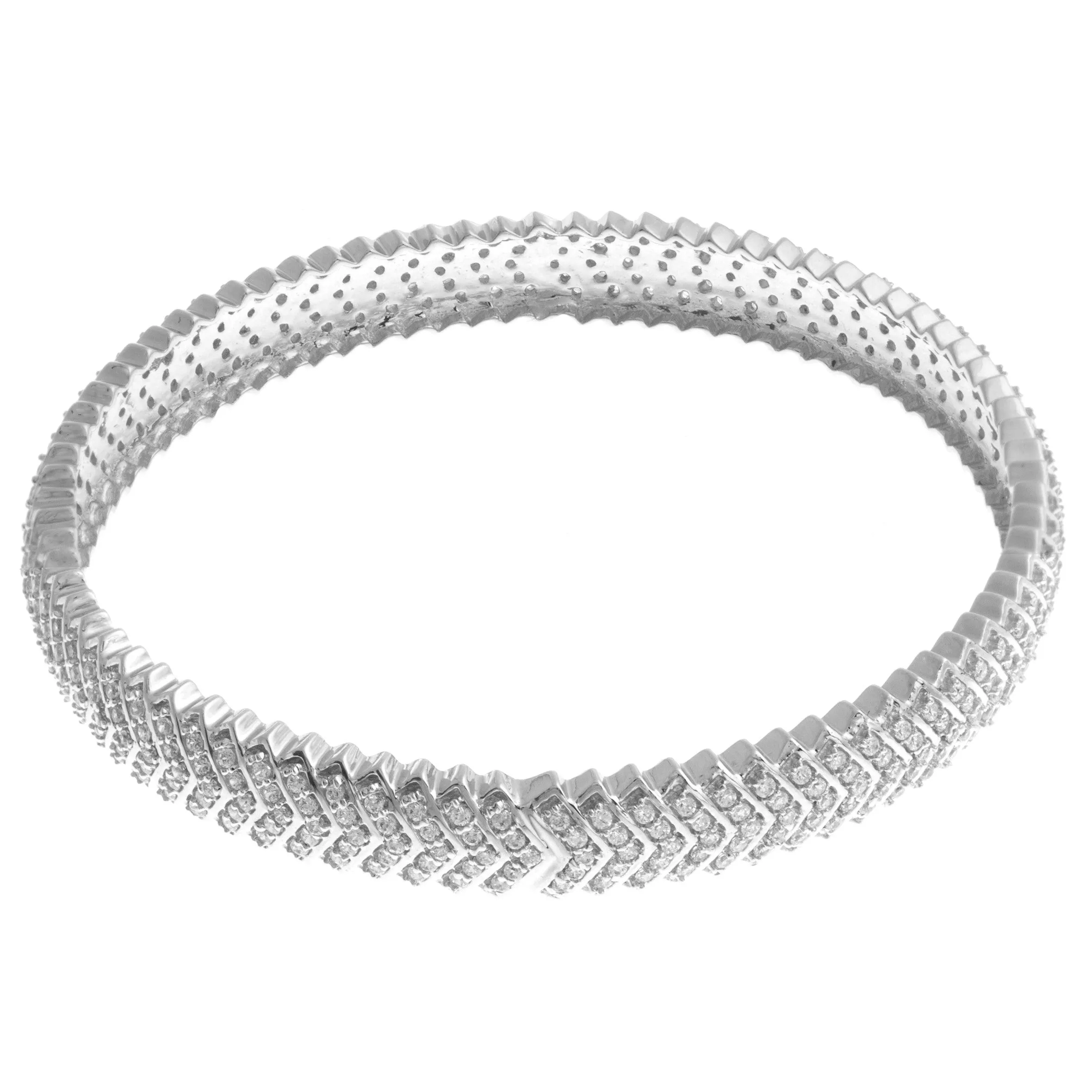18ct White Gold Bangle with Cubic Zirconia Stones (28.9g) (B-1472)