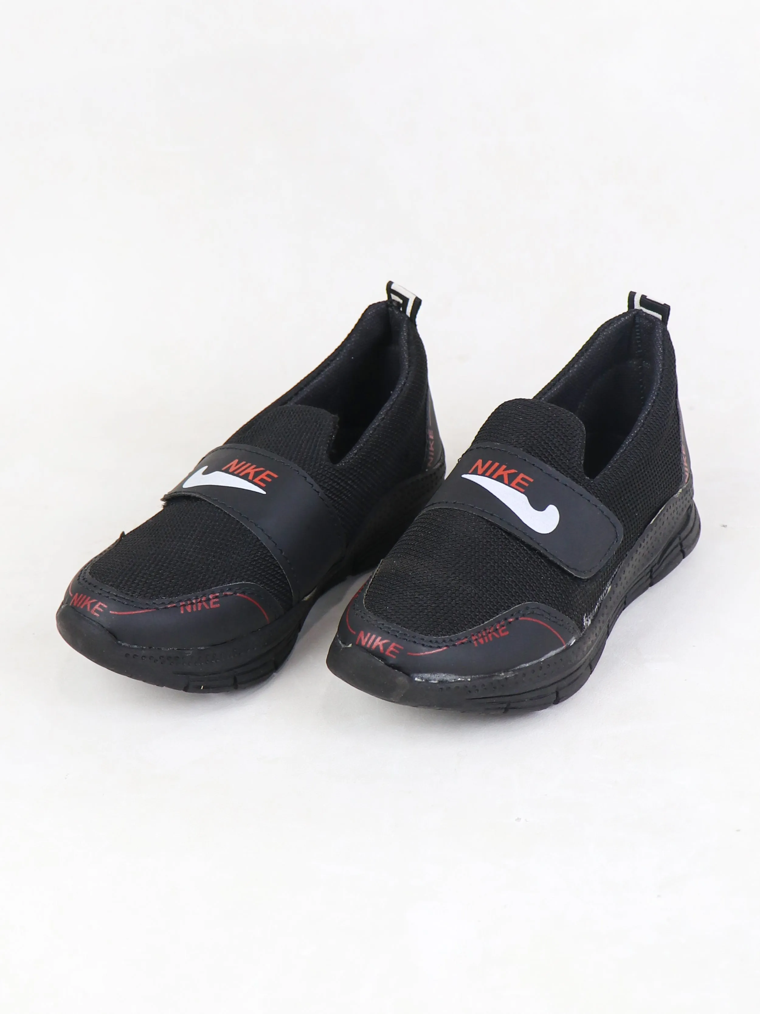 BJ16 Boys Shoes 8Yrs - 17Yrs NK Black
