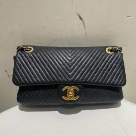 Chanel Black Classic Flap  crossbody bagin Leather IMG_6298