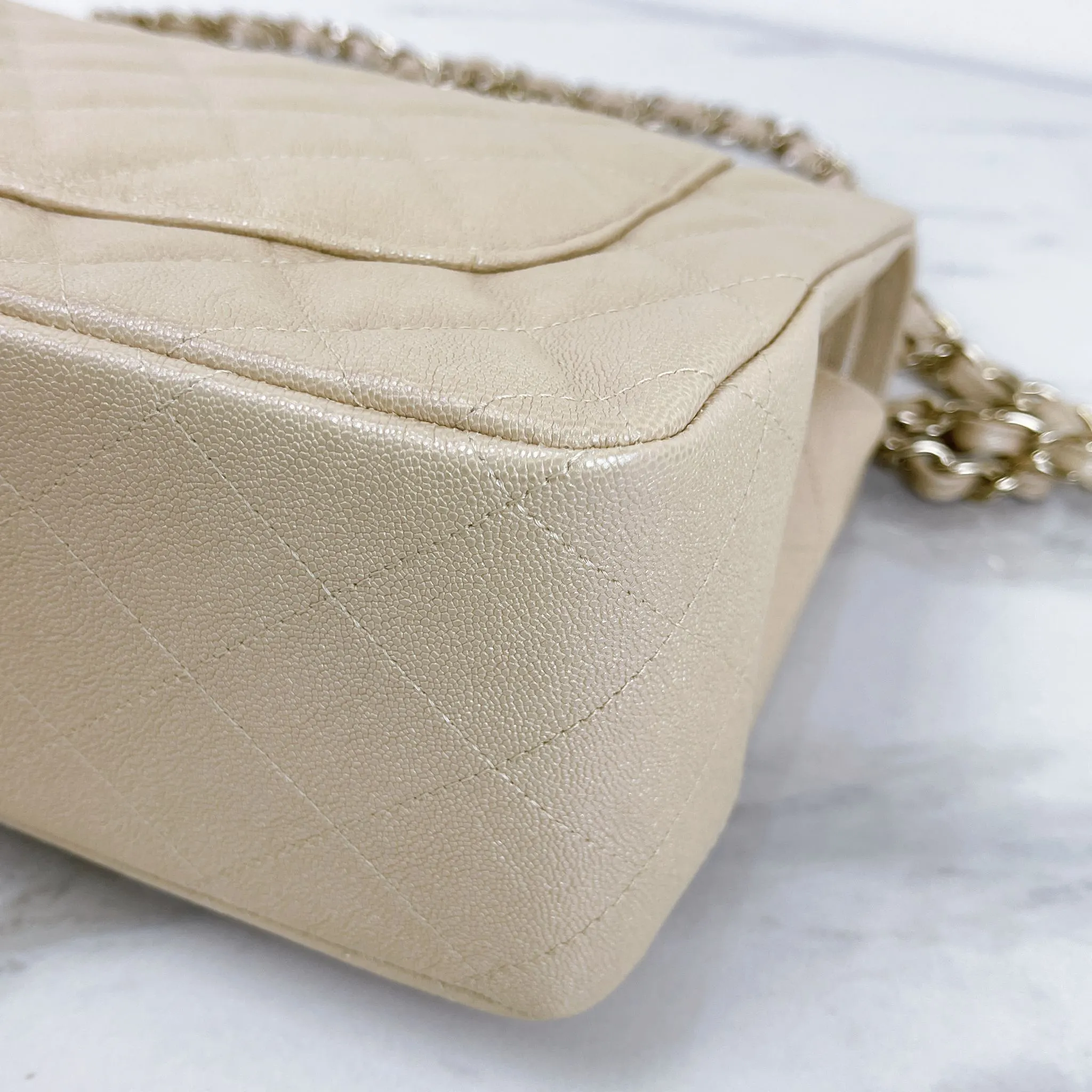Chanel Timeless Classic Jumbo Double Flap