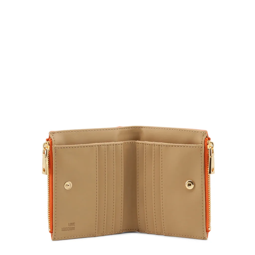 Chic and Sophisticated Metallic Fastening Wallet