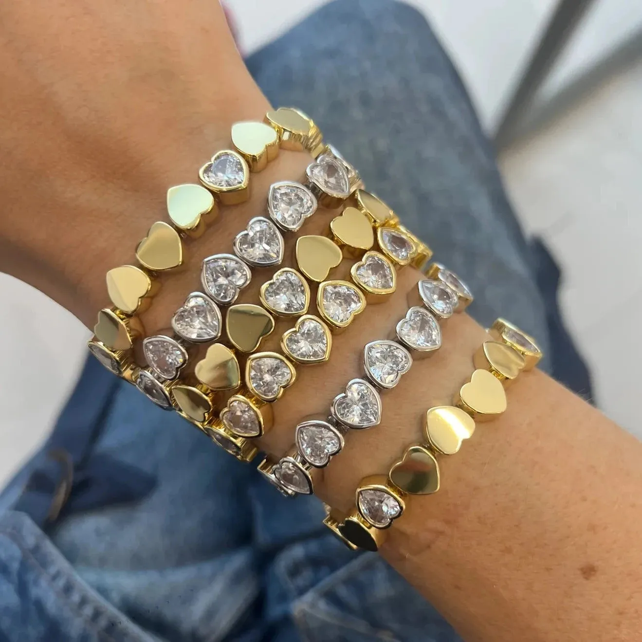 Solid Heart Bezel Stretch Bracelet