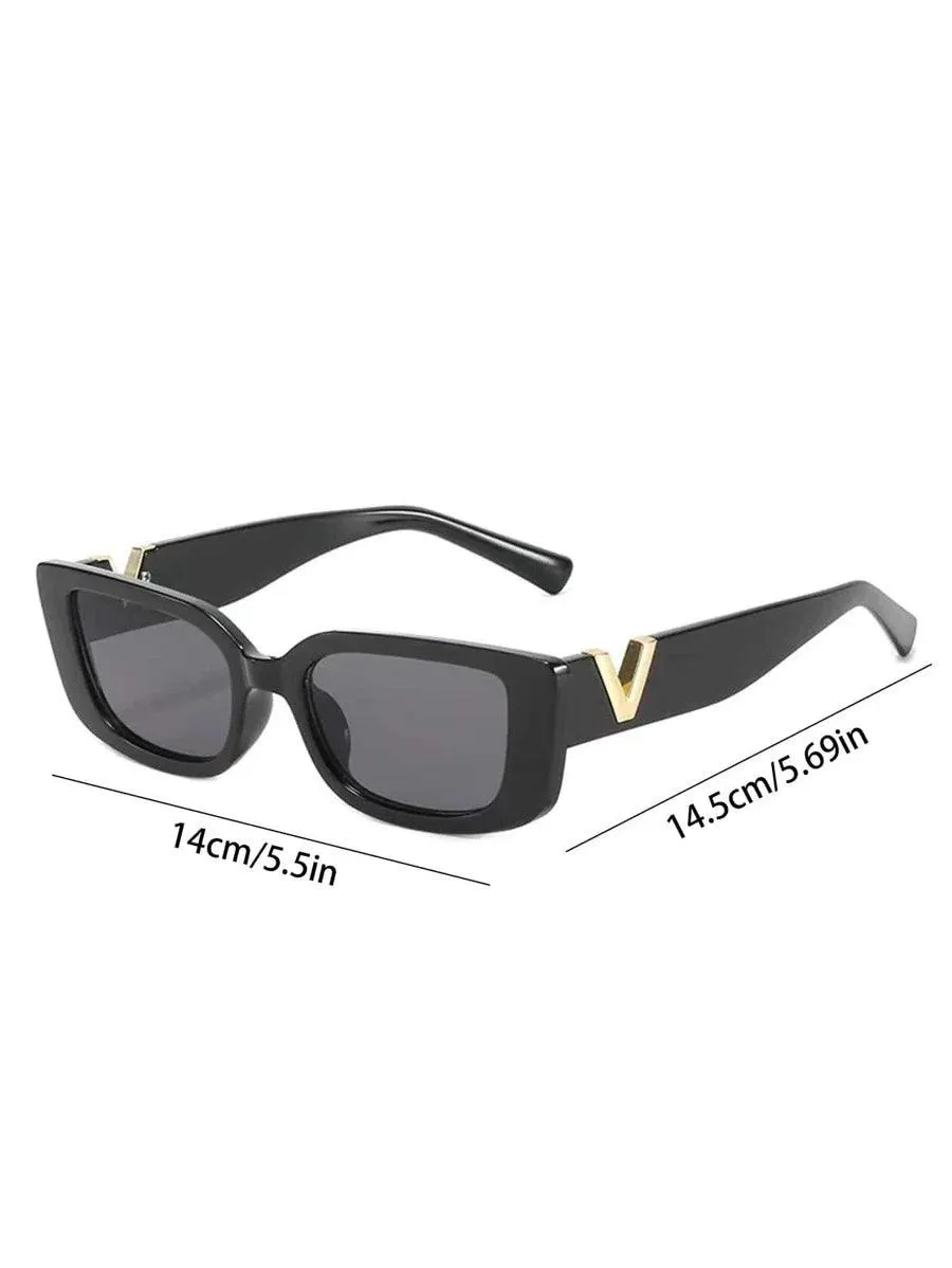 Viola – Gold V-accent oval frame – Sunglasses